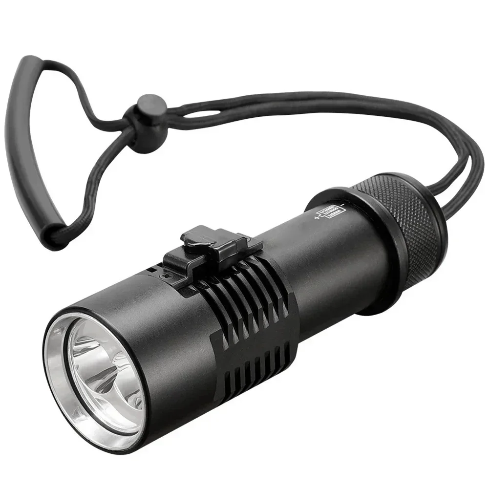 Lampe de poche de plongée sous - Dive Flashlight 5000 Lumens Underwater avis et prix